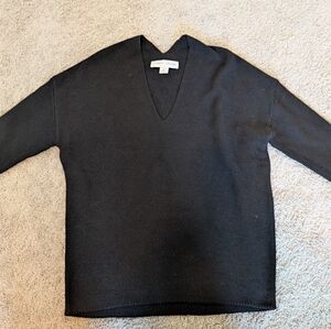 Larry Levine Black Sweater size M
